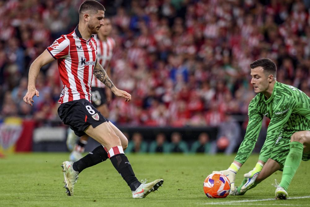 特别的缘分！瓦科与法比奥同年同月同日生，将争夺中超金靴