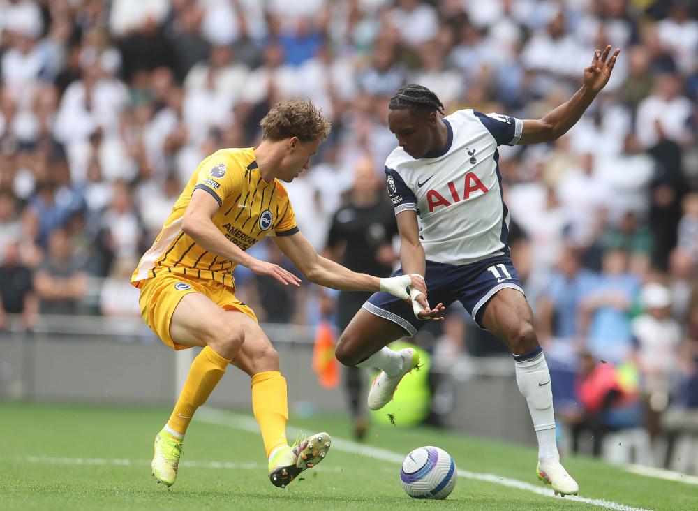 世体：沙特方面确认，明年夏天才会和莱万、吕迪格等谈转会