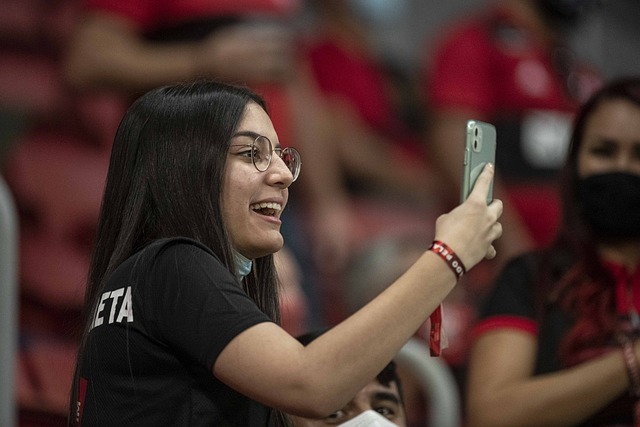 阿媒：大马丁未被征召是与斯卡洛尼定的，后者想测试替补门将