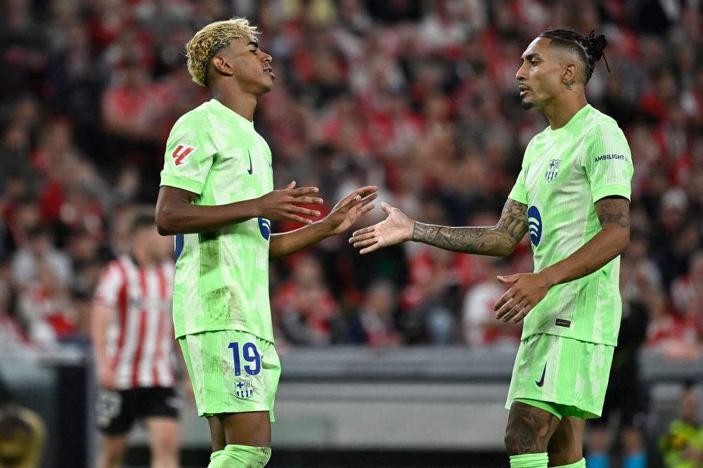 欧冠积分榜分析：小组晋级形势紧张,